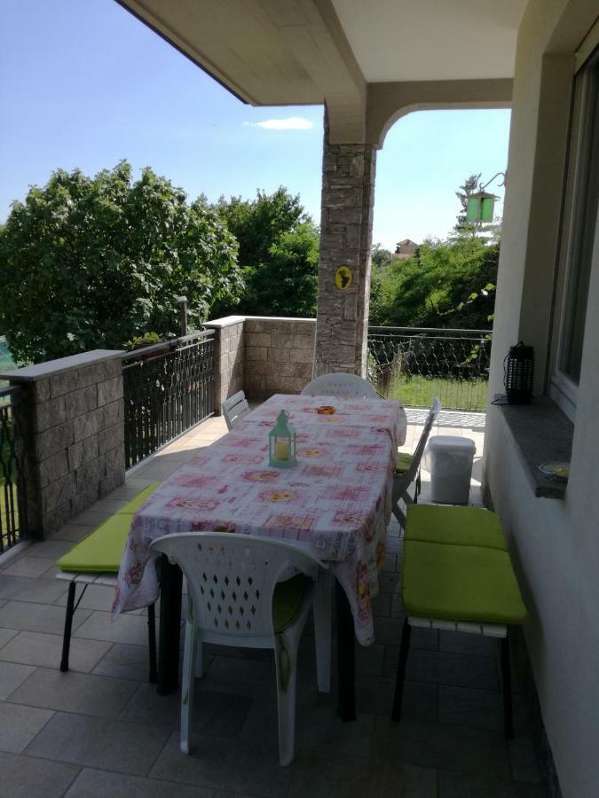 Casale Cadeloro Apartment Nebbiuno Exterior photo